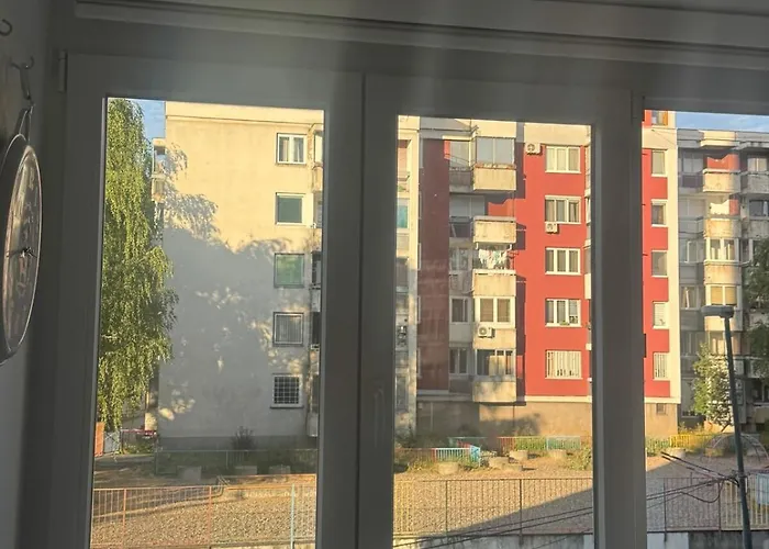 Lovely 2 Bedroom Apartman *